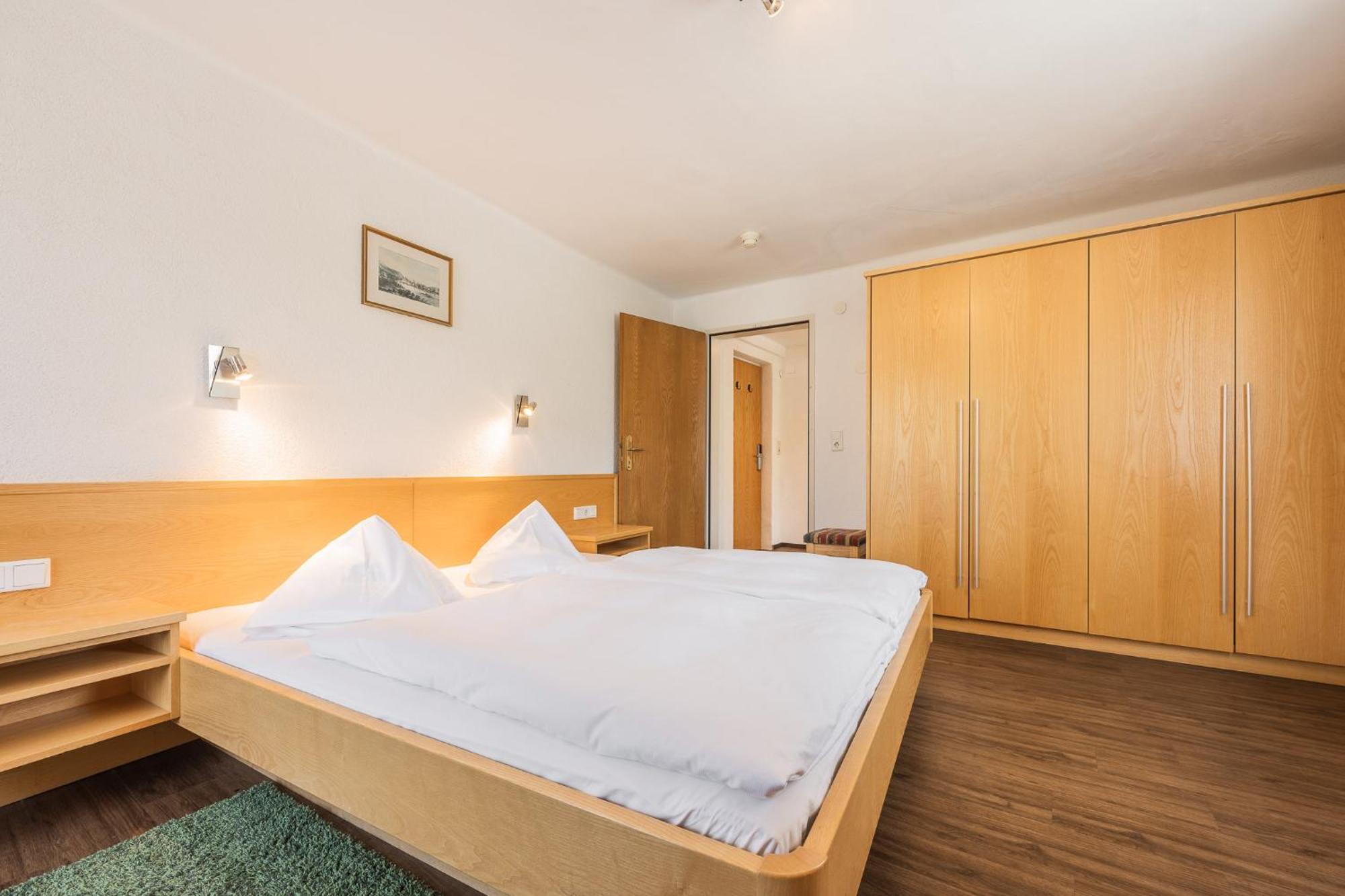 Hotel Batzenhaeusl Seefeld in Tirol Exterior foto