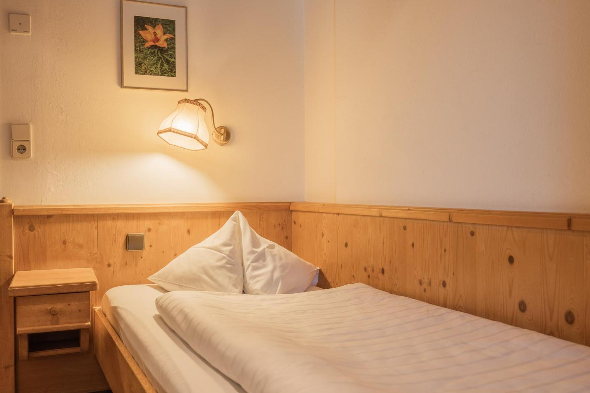 Hotel Batzenhaeusl Seefeld in Tirol Exterior foto