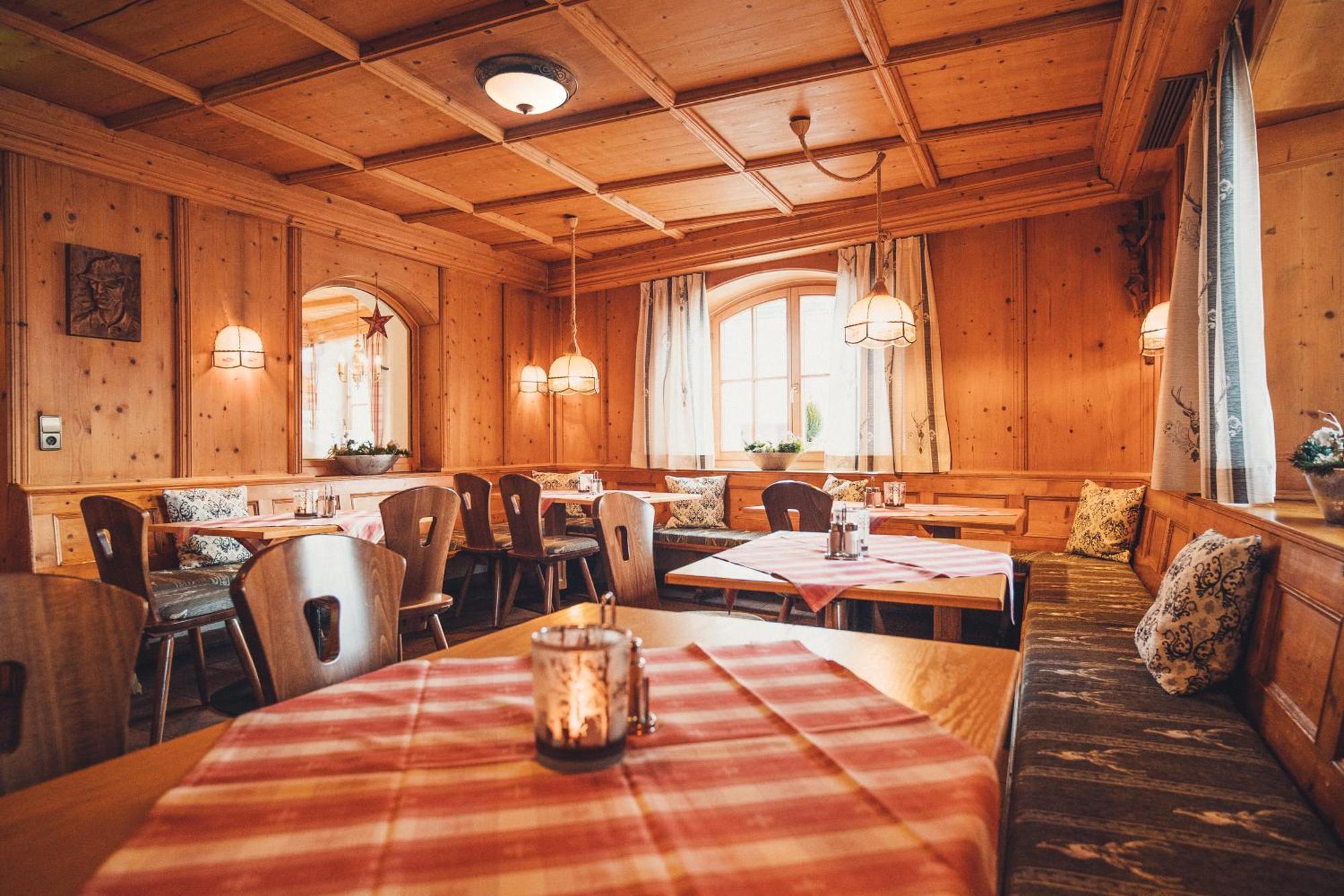 Hotel Batzenhaeusl Seefeld in Tirol Exterior foto